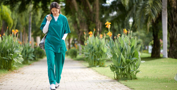 Guide to Different Types of Scrub Pants for Healthcare Professionals